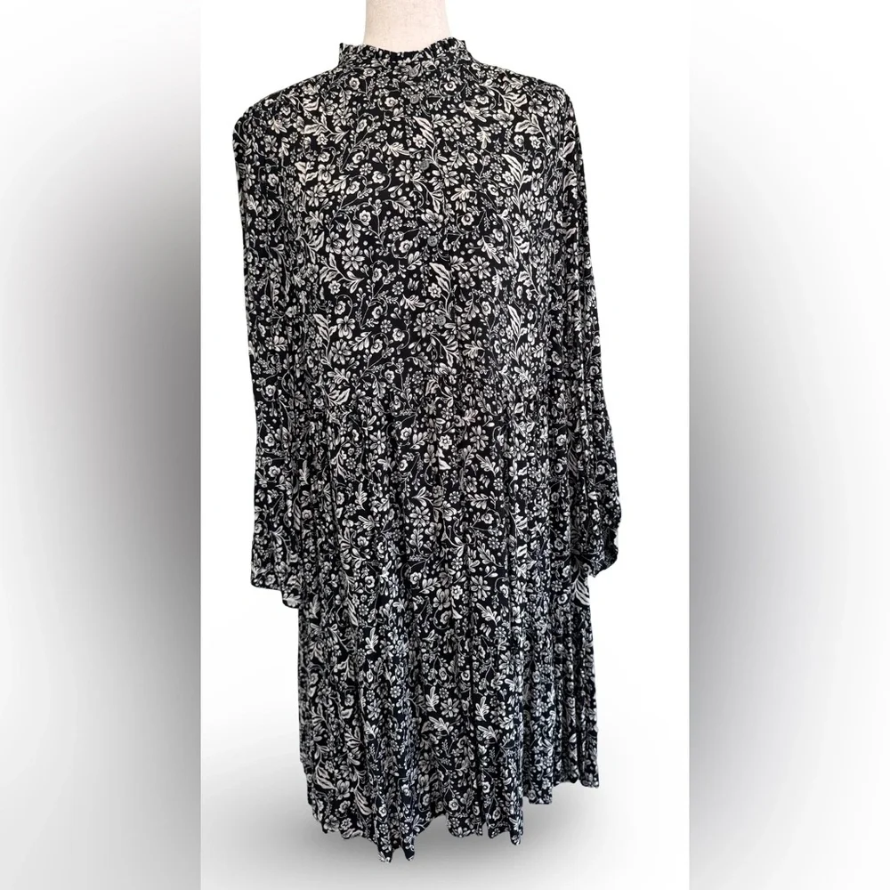 J.CREW Hadid shirt dress in a black and white bouquet print sz L - Picture 1 of 15